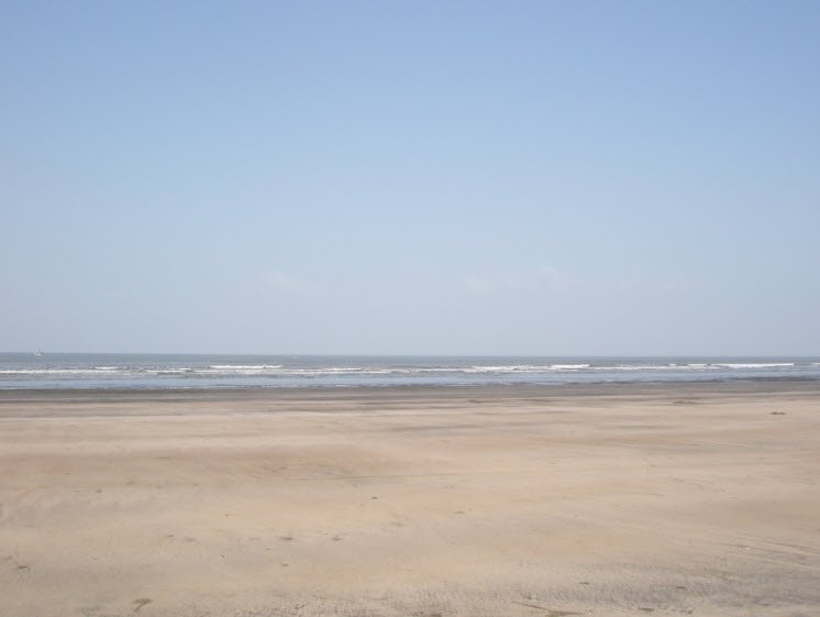 Kelwa Beach , India